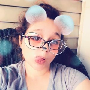 Meet your Posher, Kelli